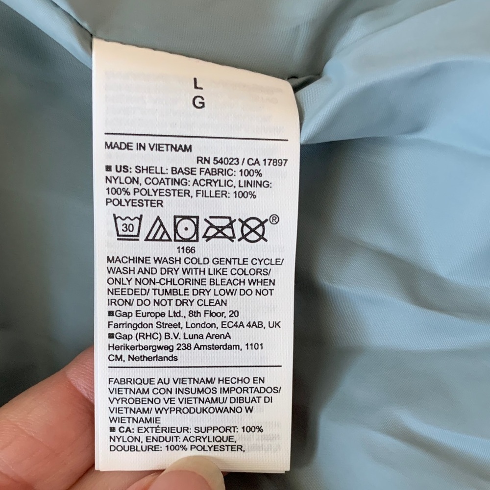 Old Navy Women's Quilted Vest Size Large NWT - Picture 7 of 7